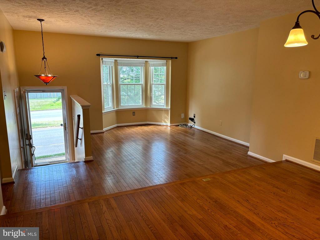 13940 NEW BRADDOCK RD