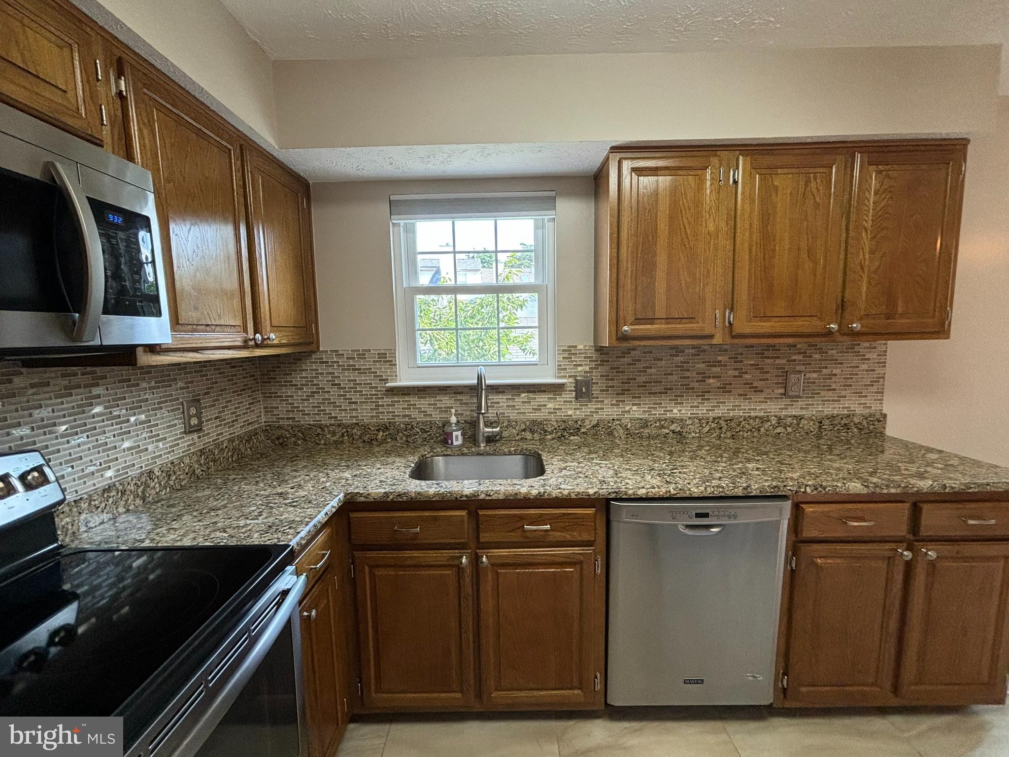 13940 NEW BRADDOCK RD