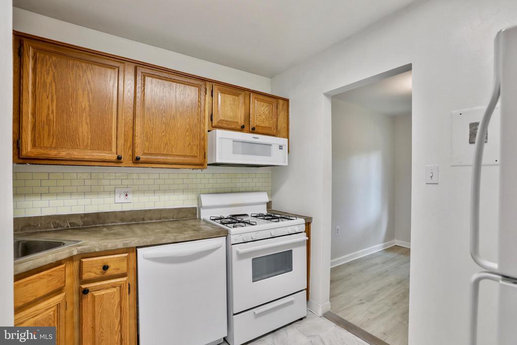 1420 Northgate Sq #22a