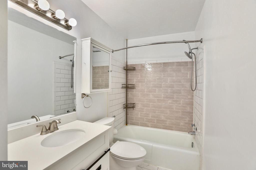 1420 Northgate Sq #22a