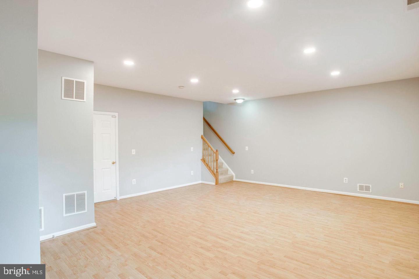 12476 CASBEER DR