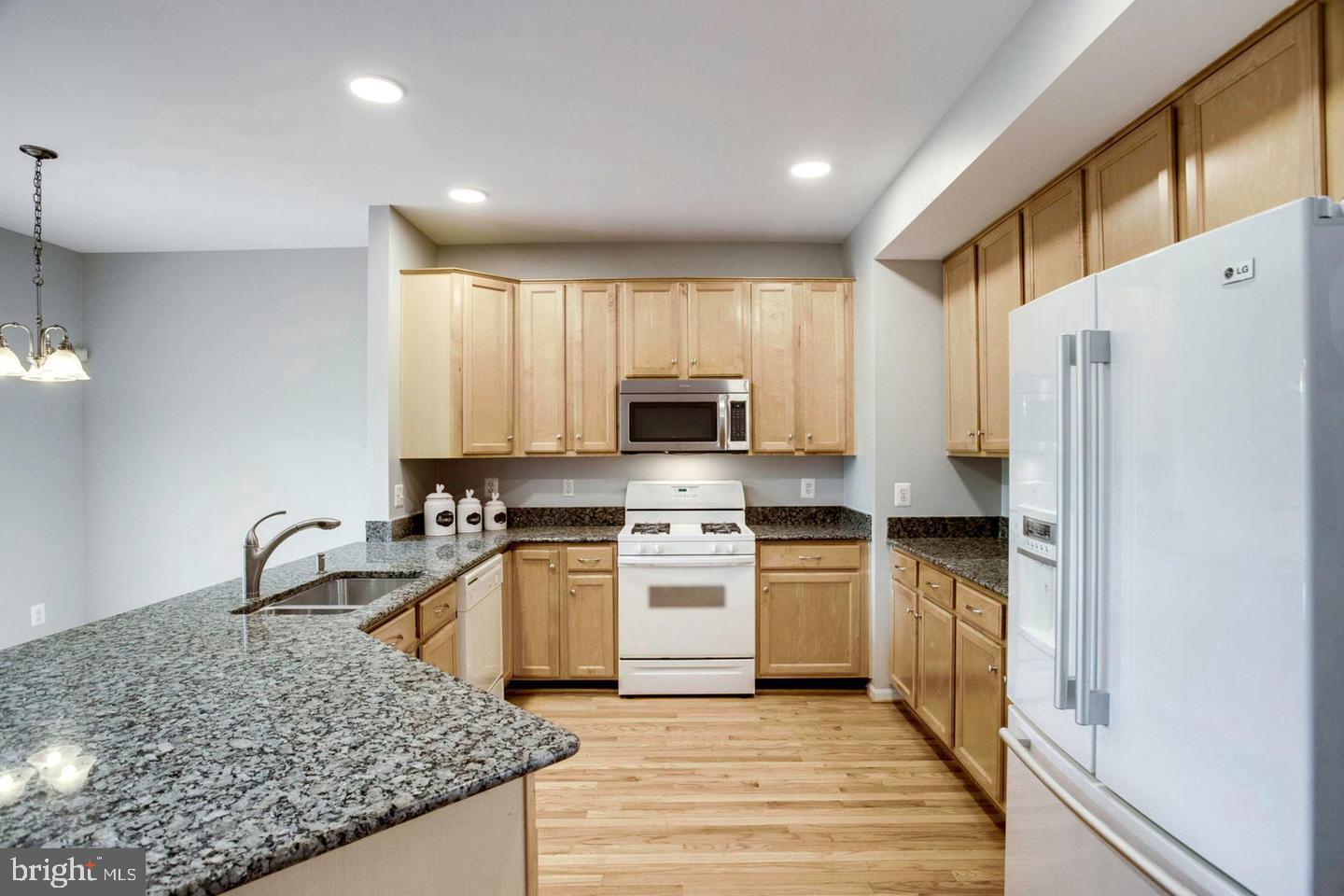 12476 CASBEER DR