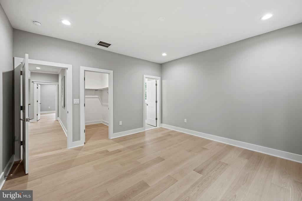 3806 Hummer Rd