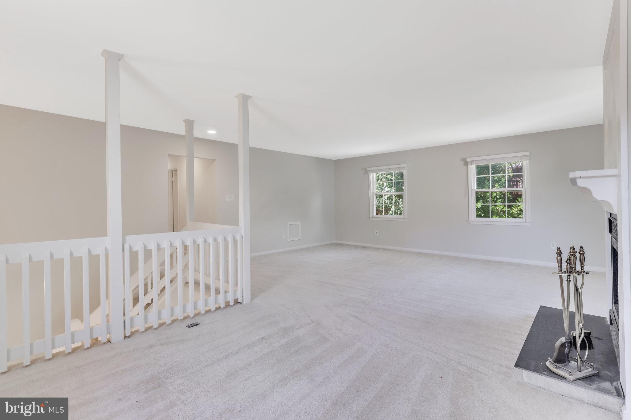 1305 Lopp Ct