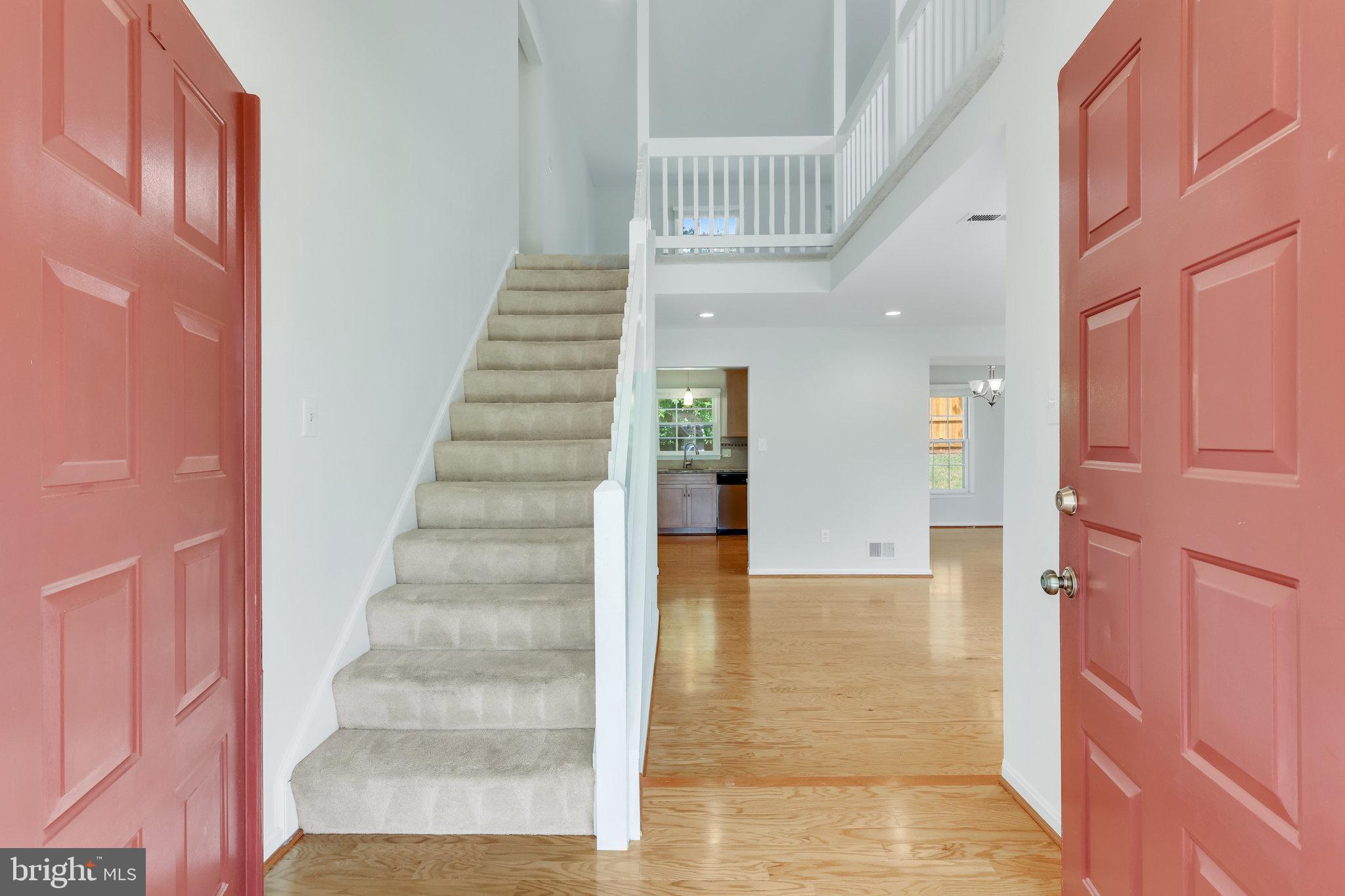 1305 Lopp Ct