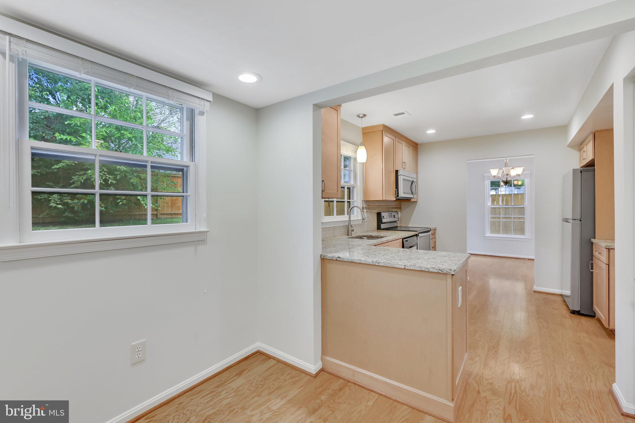1305 Lopp Ct