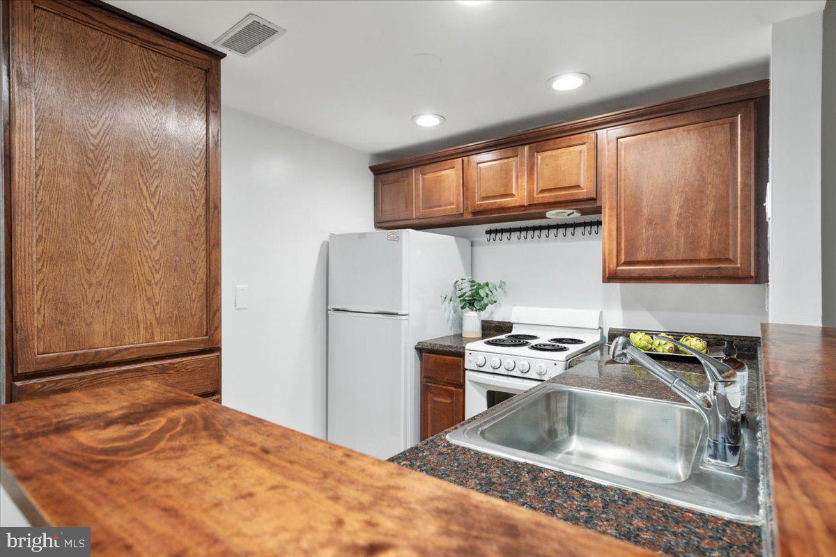 1951 Sagewood Ln #Lc4