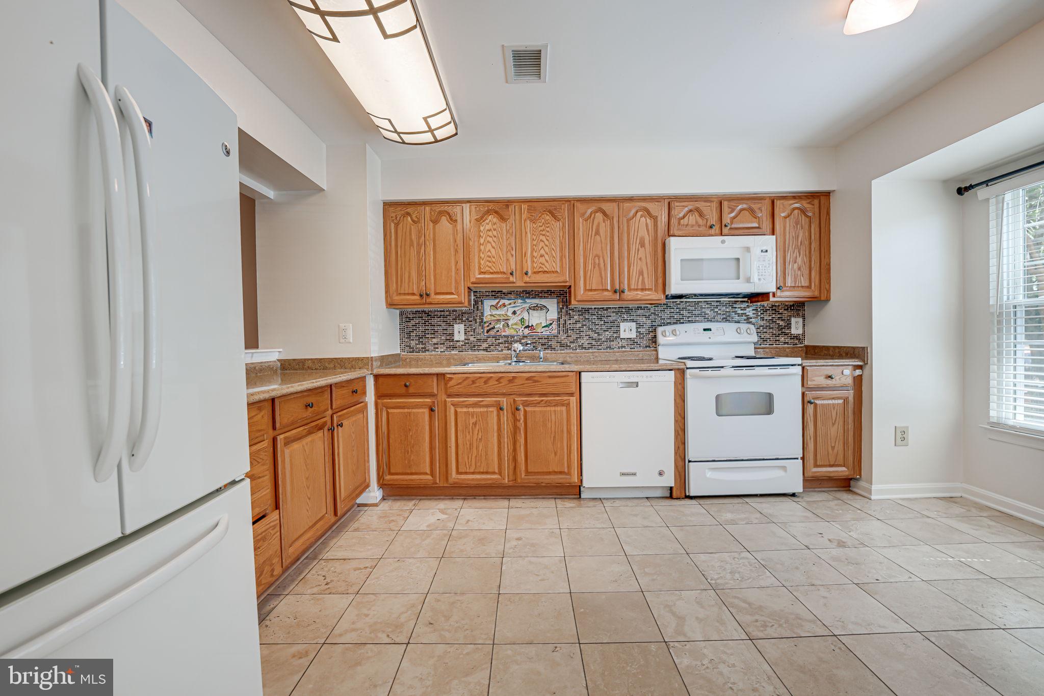 5927 HEATHERWOOD CT