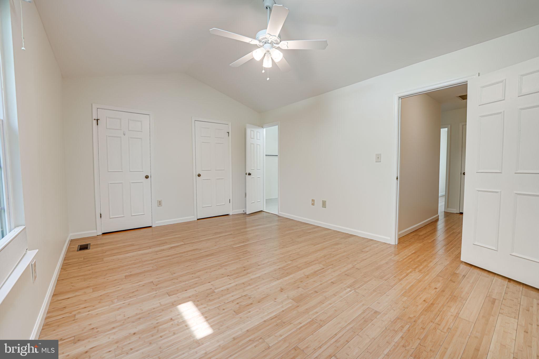 5927 HEATHERWOOD CT