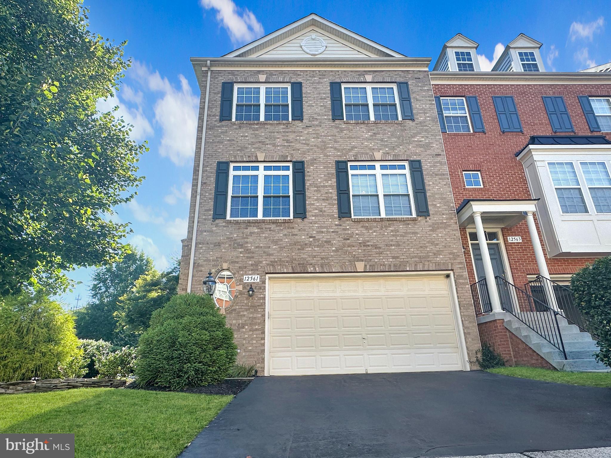 12561 Royal Wolf Pl