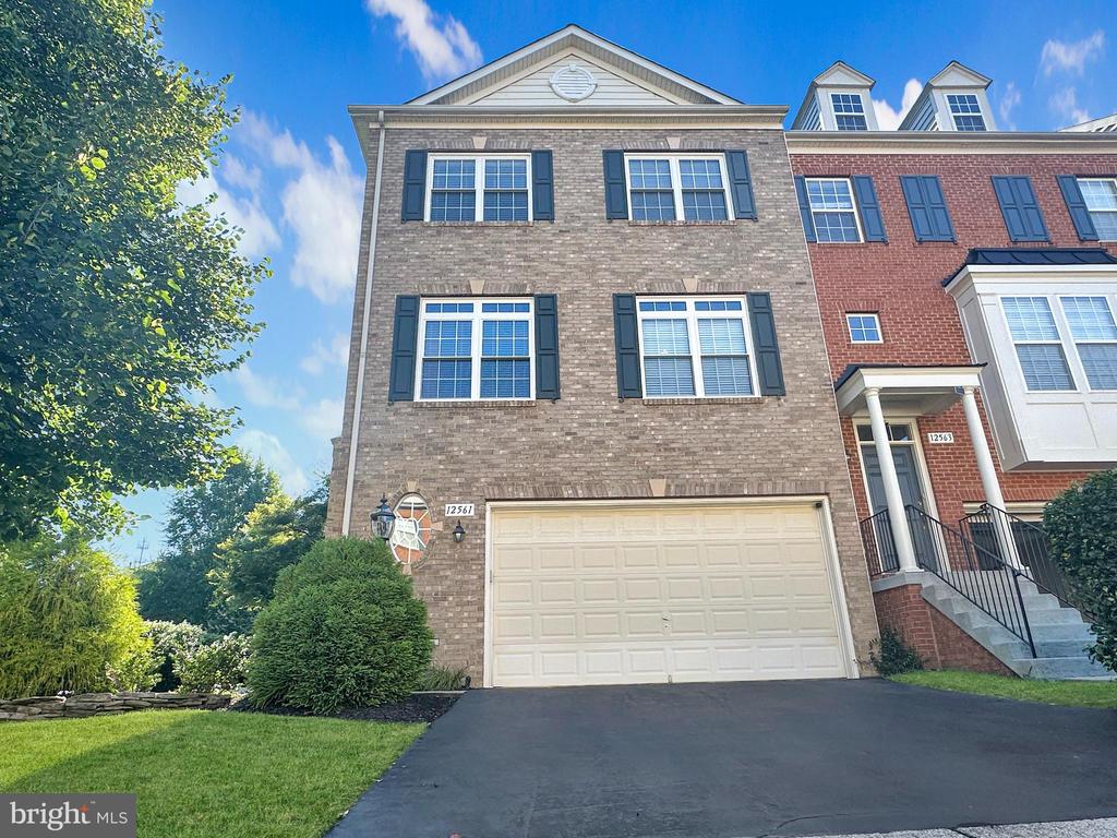 12561 Royal Wolf Pl