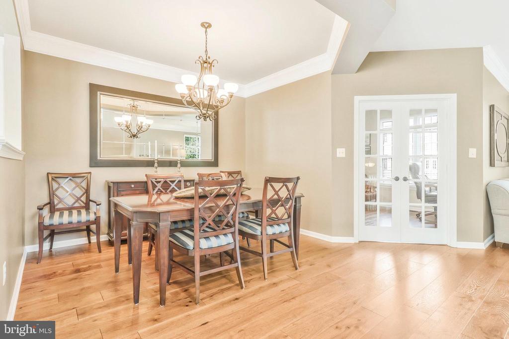 12561 Royal Wolf Pl