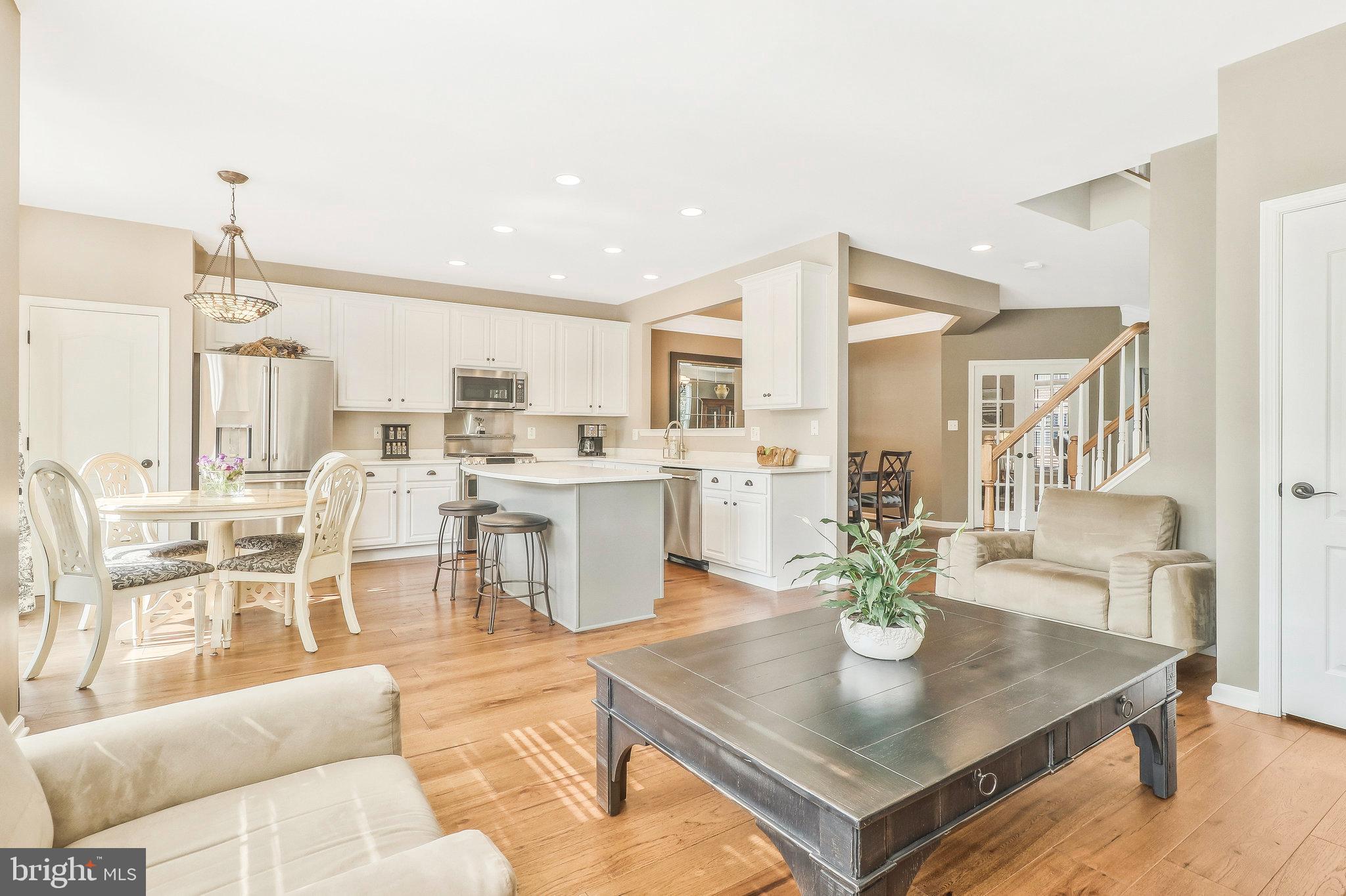 12561 Royal Wolf Pl