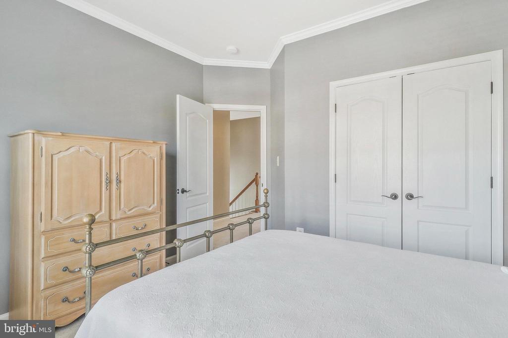 12561 Royal Wolf Pl