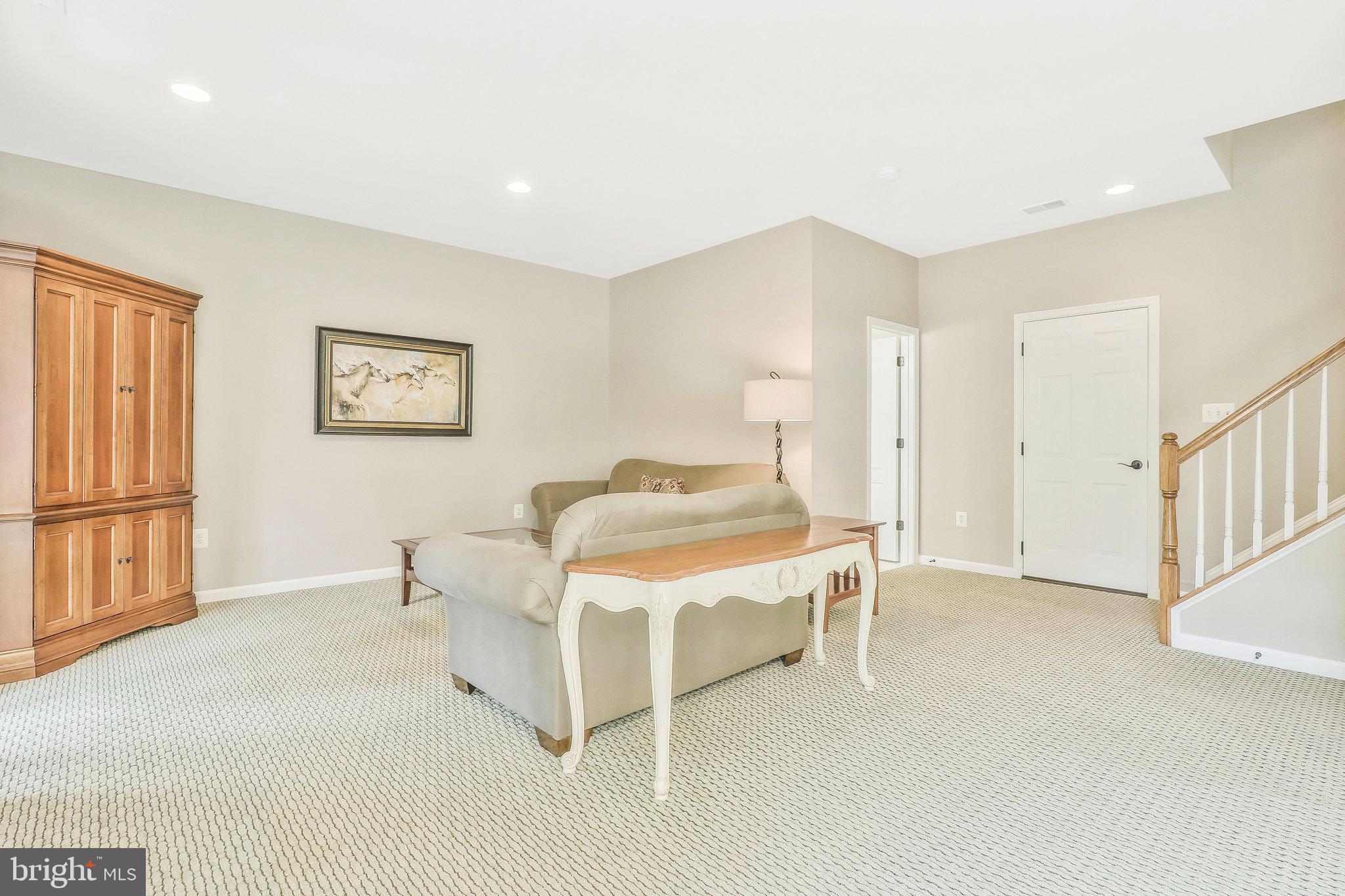 12561 Royal Wolf Pl