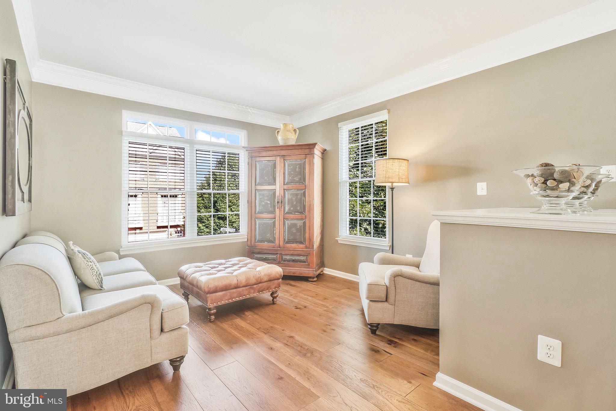 12561 Royal Wolf Pl
