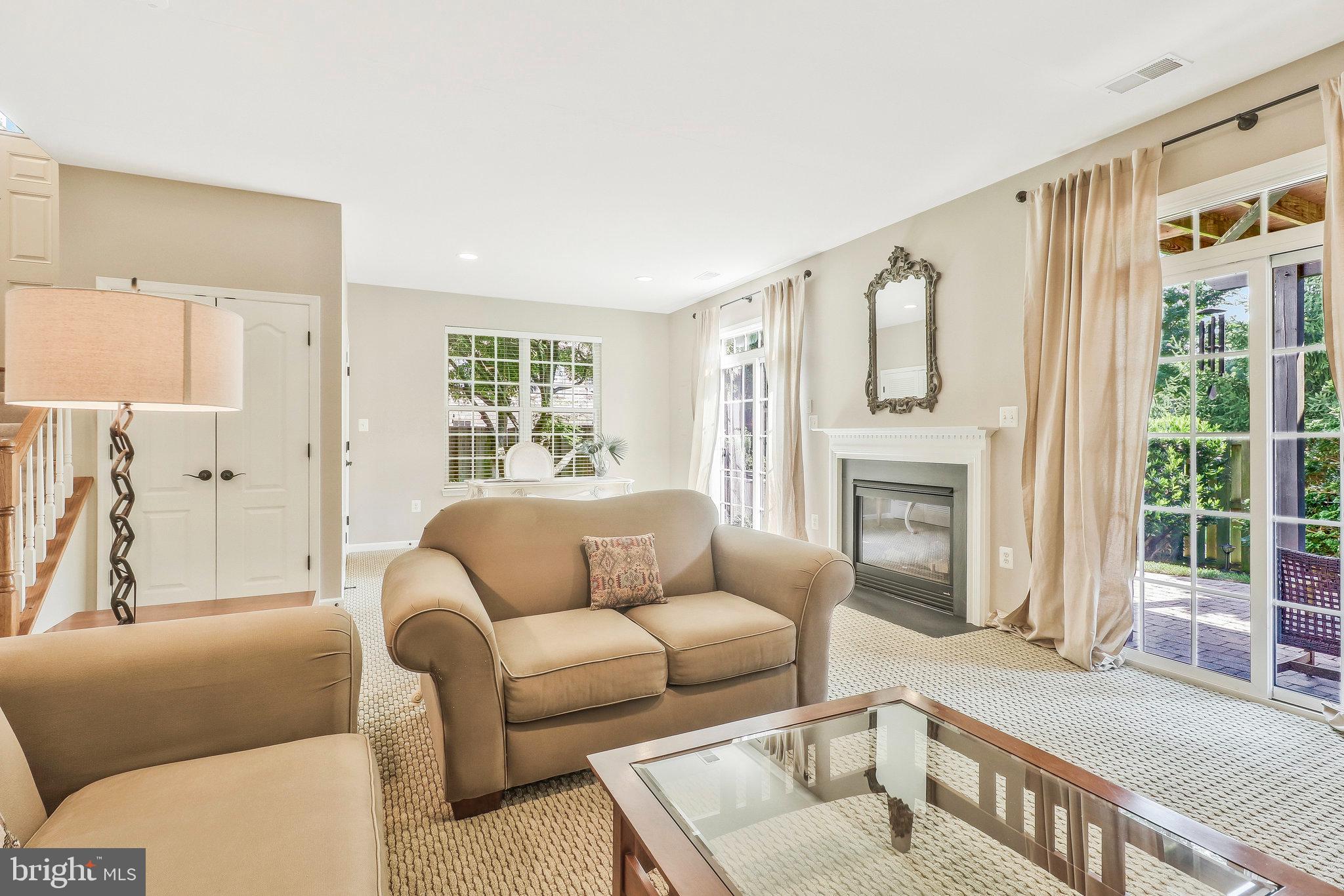 12561 Royal Wolf Pl