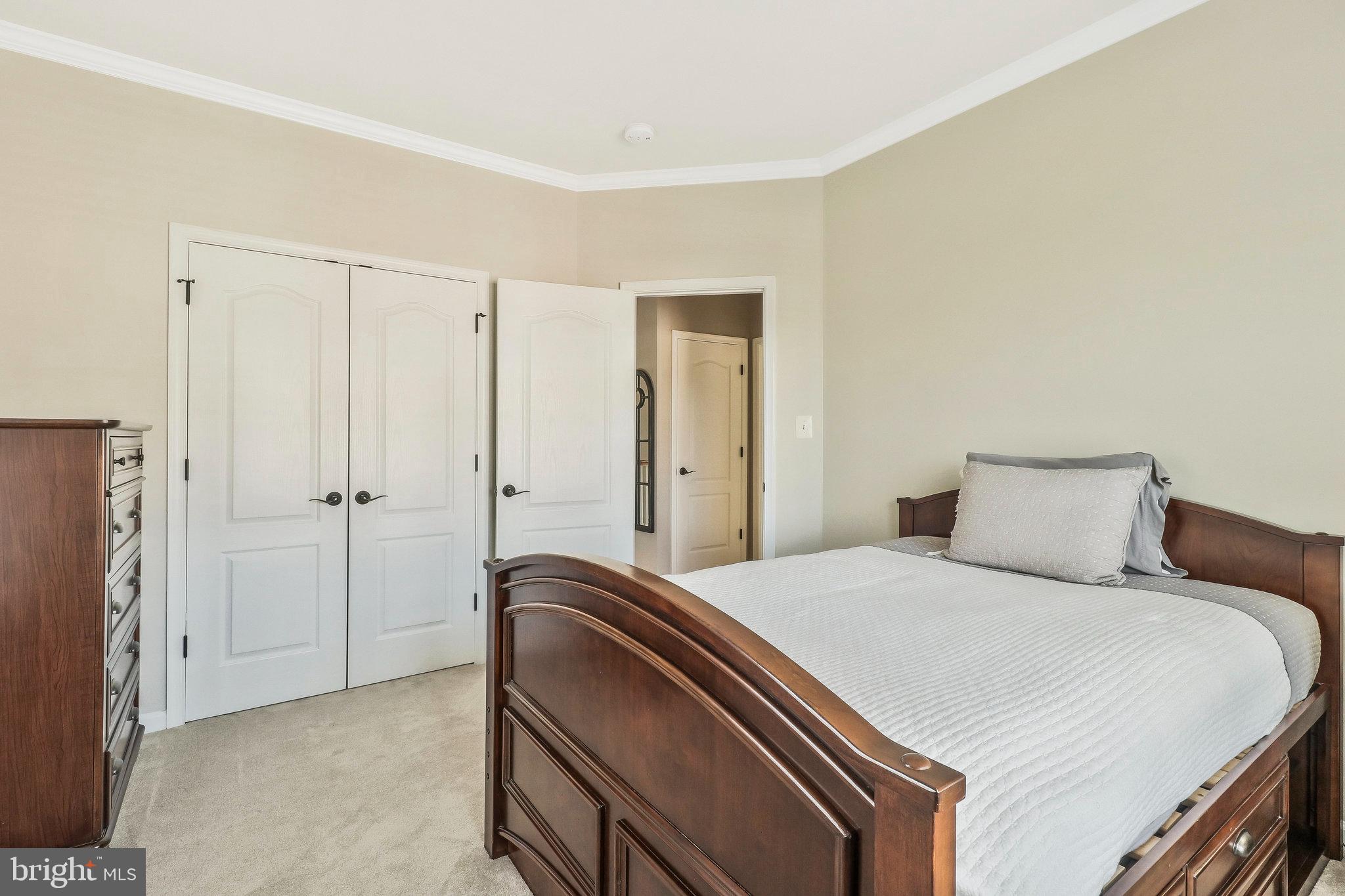 12561 Royal Wolf Pl