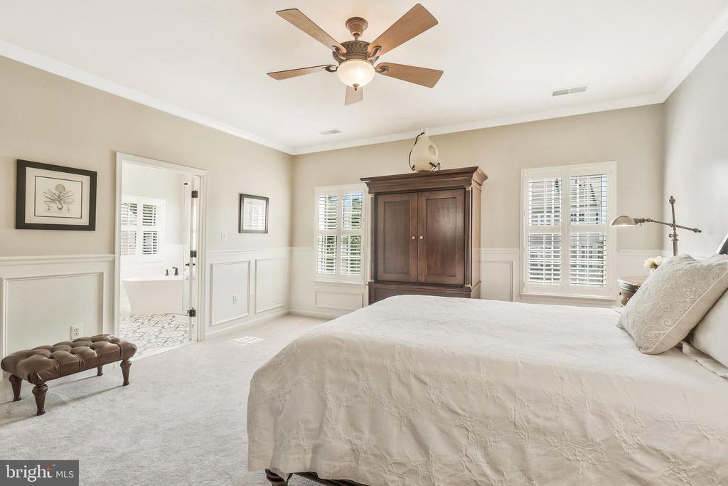 12561 Royal Wolf Pl