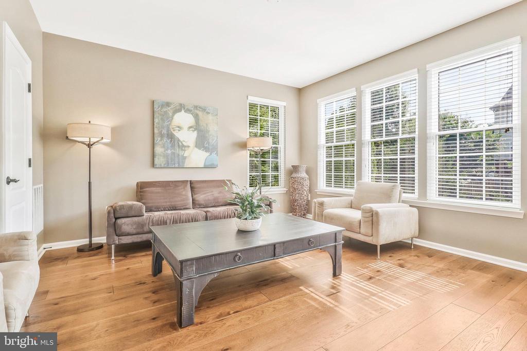 12561 Royal Wolf Pl