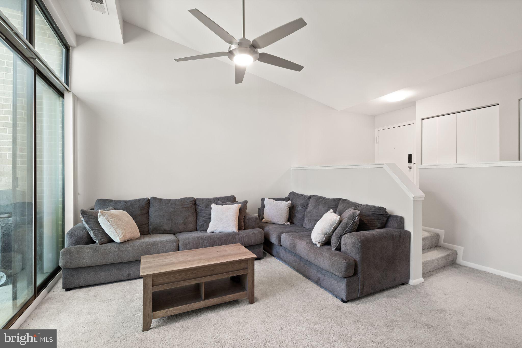 11557 Rolling Green Ct #300