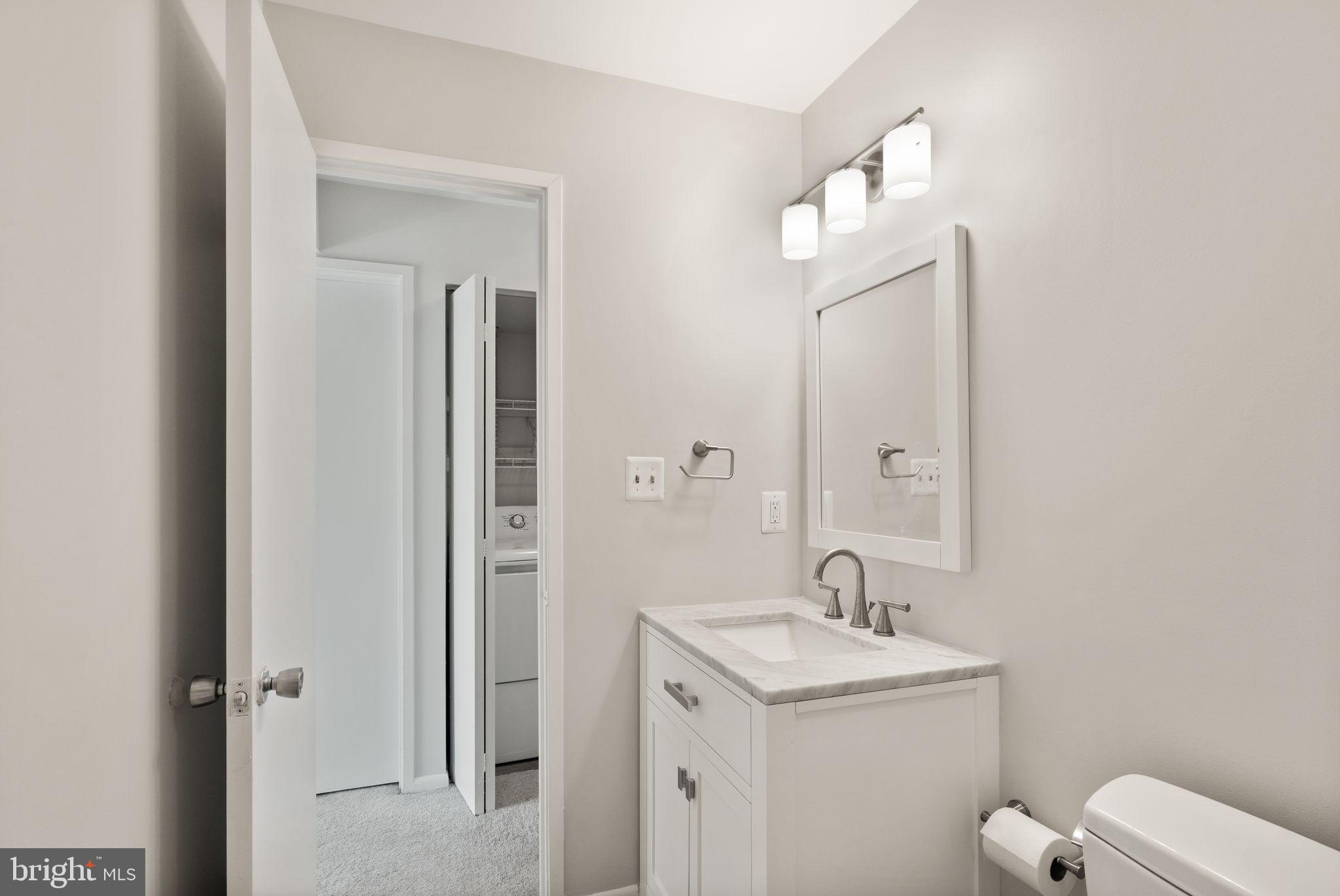 11557 Rolling Green Ct #300