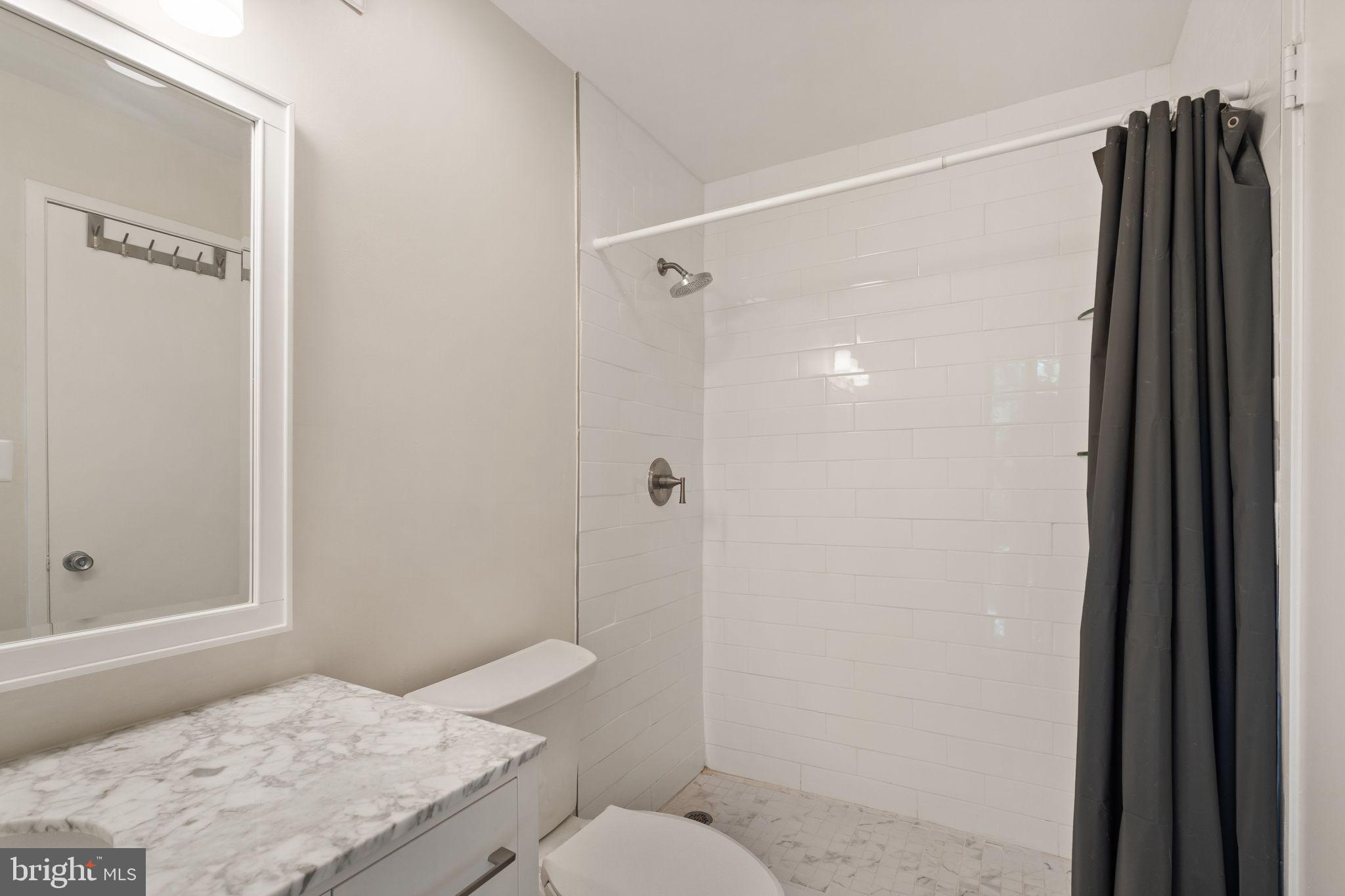 11557 Rolling Green Ct #300