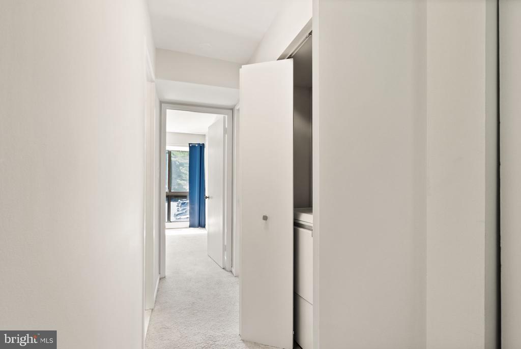 11557 Rolling Green Ct #300