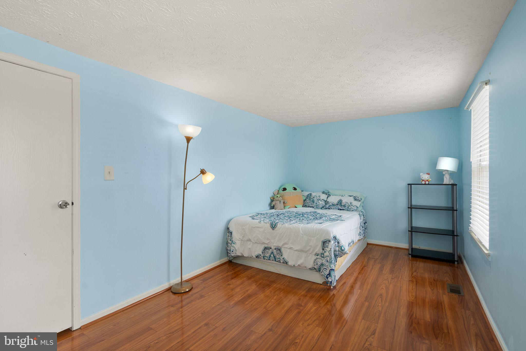 6951 Villa del Rey Ct