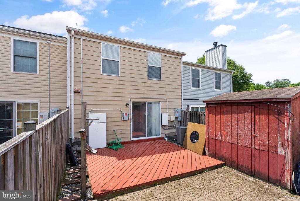 6951 Villa del Rey Ct