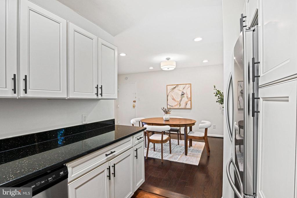 11614 Vantage Hill Rd #21c