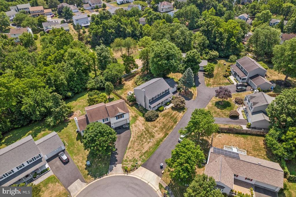 1405 Valebrook Ln