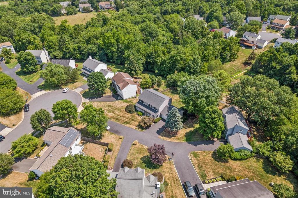 1405 Valebrook Ln