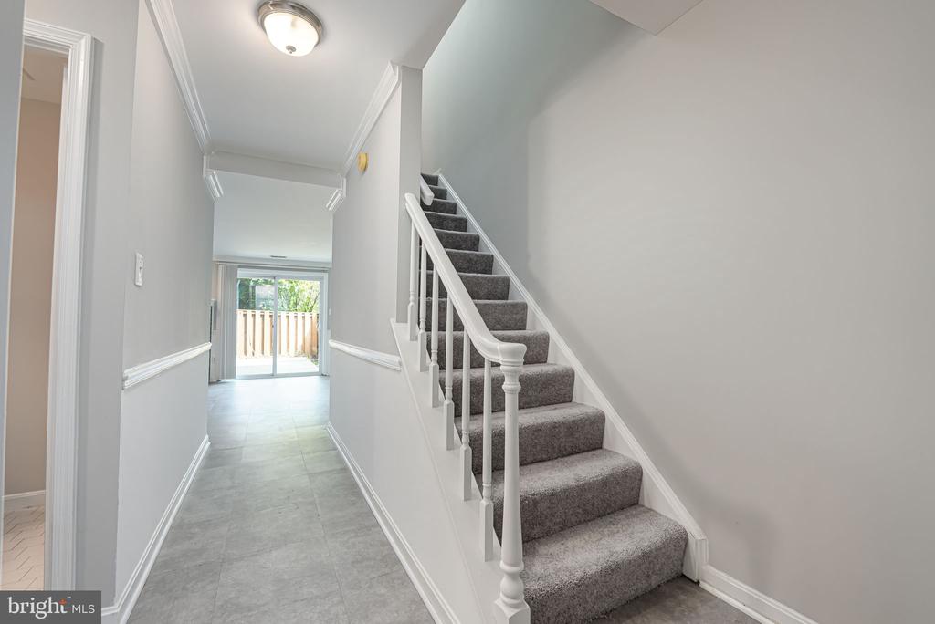 3106 Bradford Wood Ct