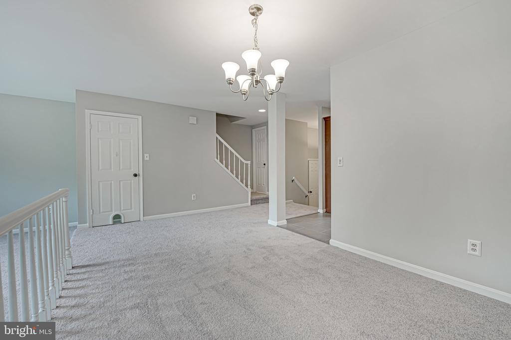 3106 Bradford Wood Ct
