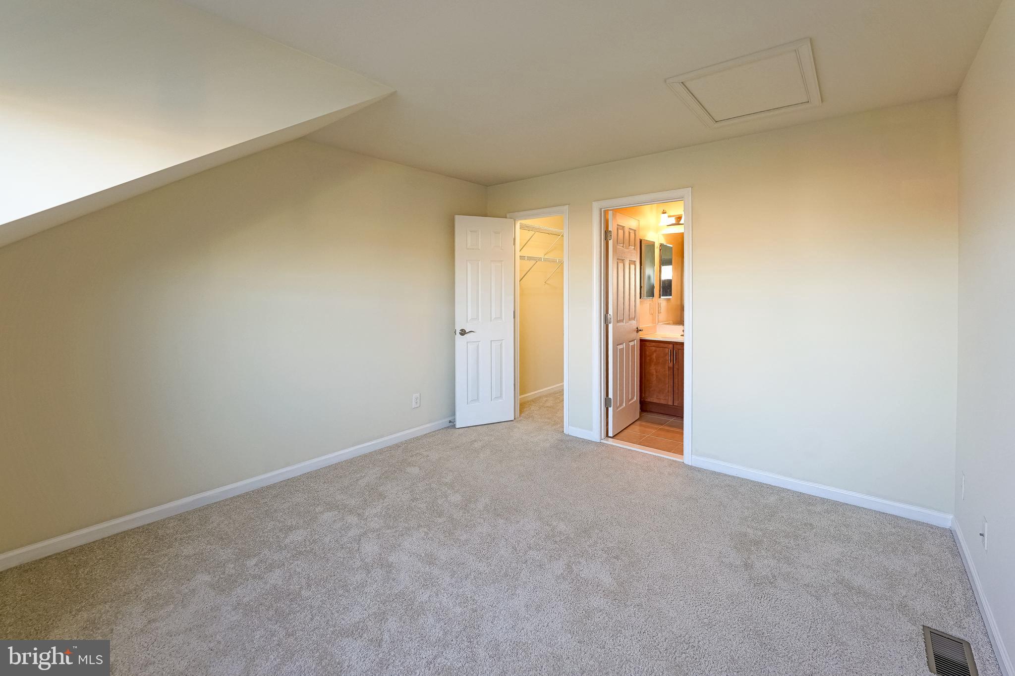 9456 CANONBURY SQ