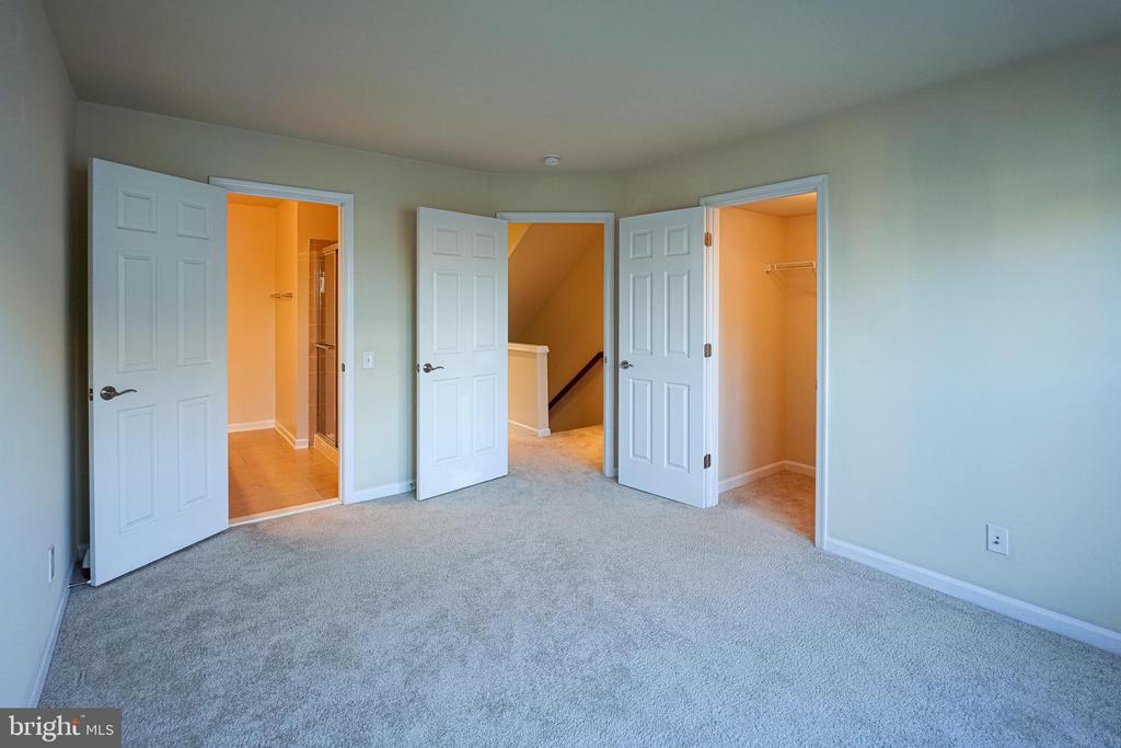 9456 CANONBURY SQ