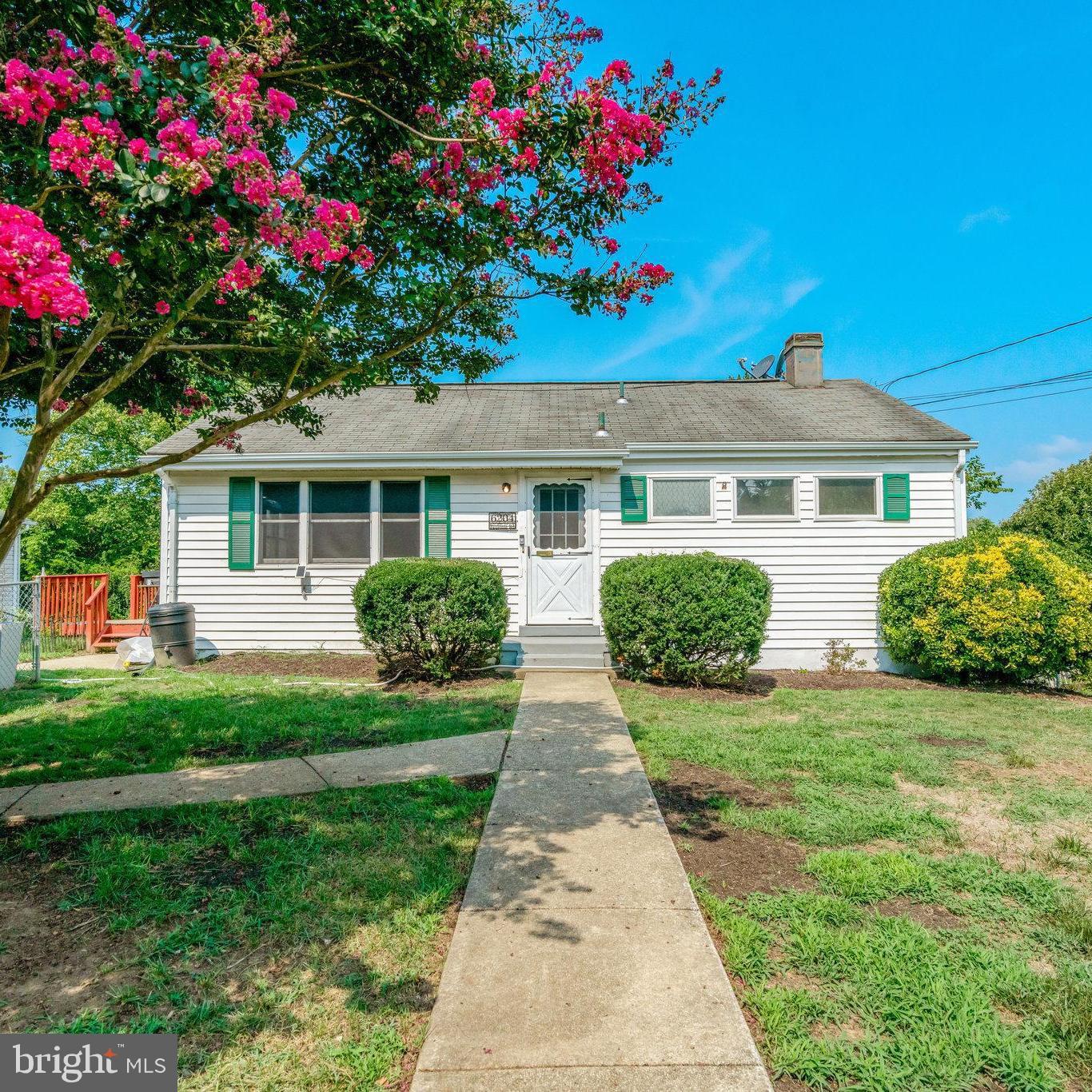 6204 Paulonia Rd