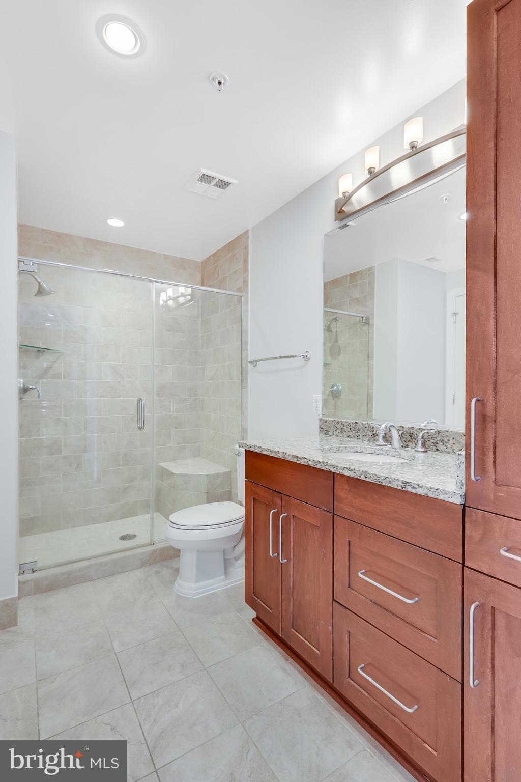 8220 Crestwood Heights #808