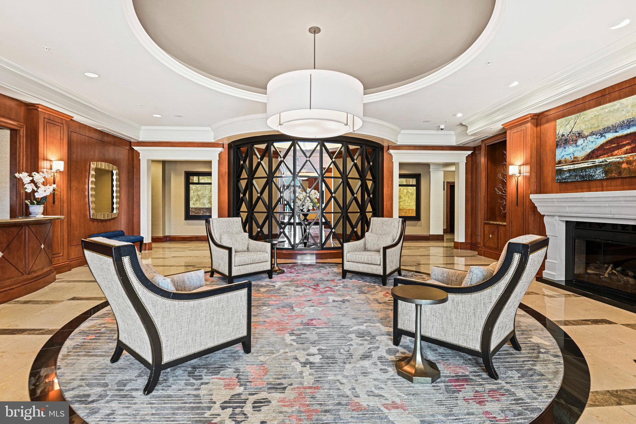 8220 Crestwood Heights #808