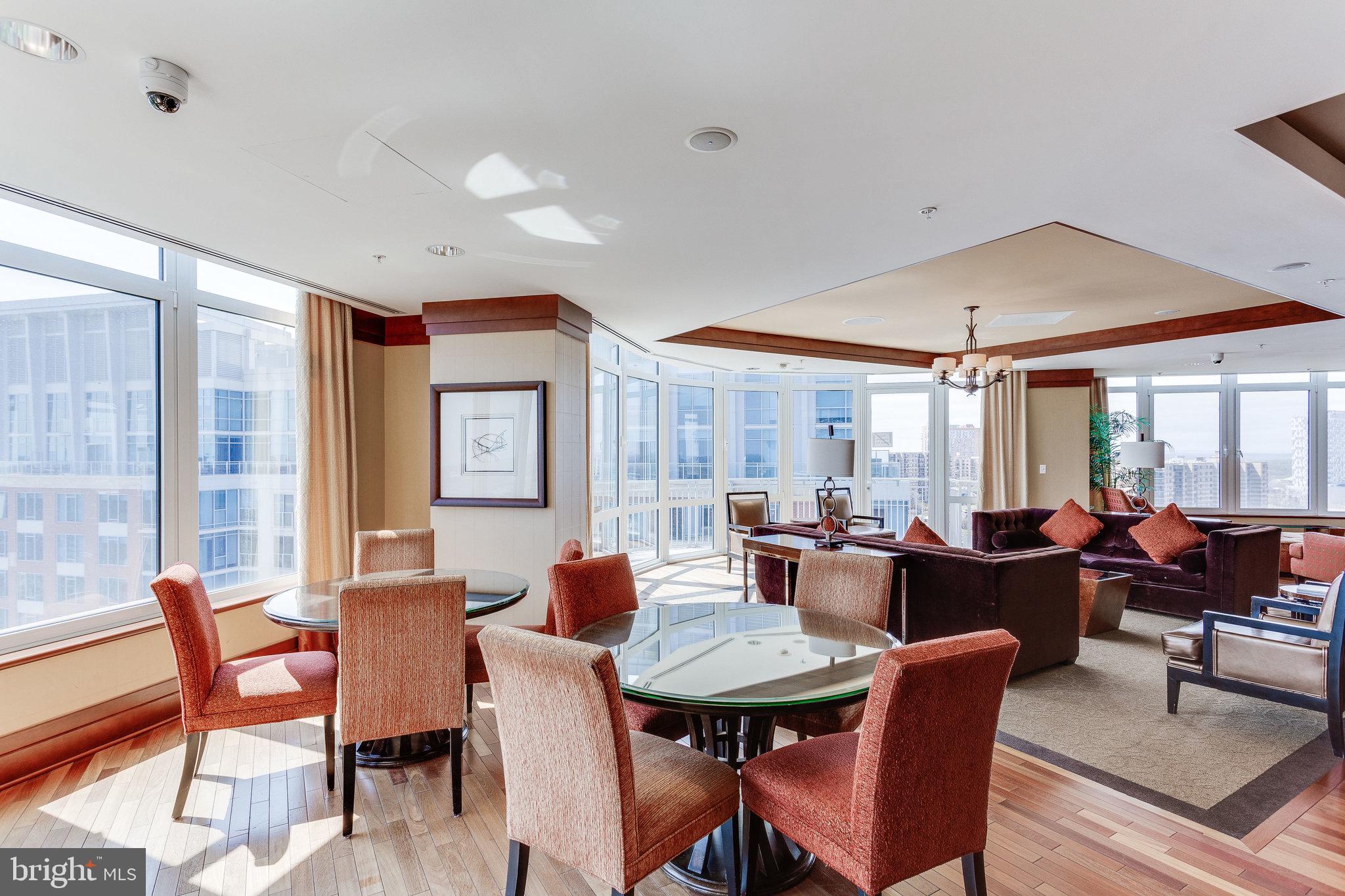 8220 Crestwood Heights #808