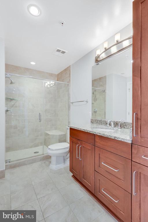 8220 Crestwood Heights #808