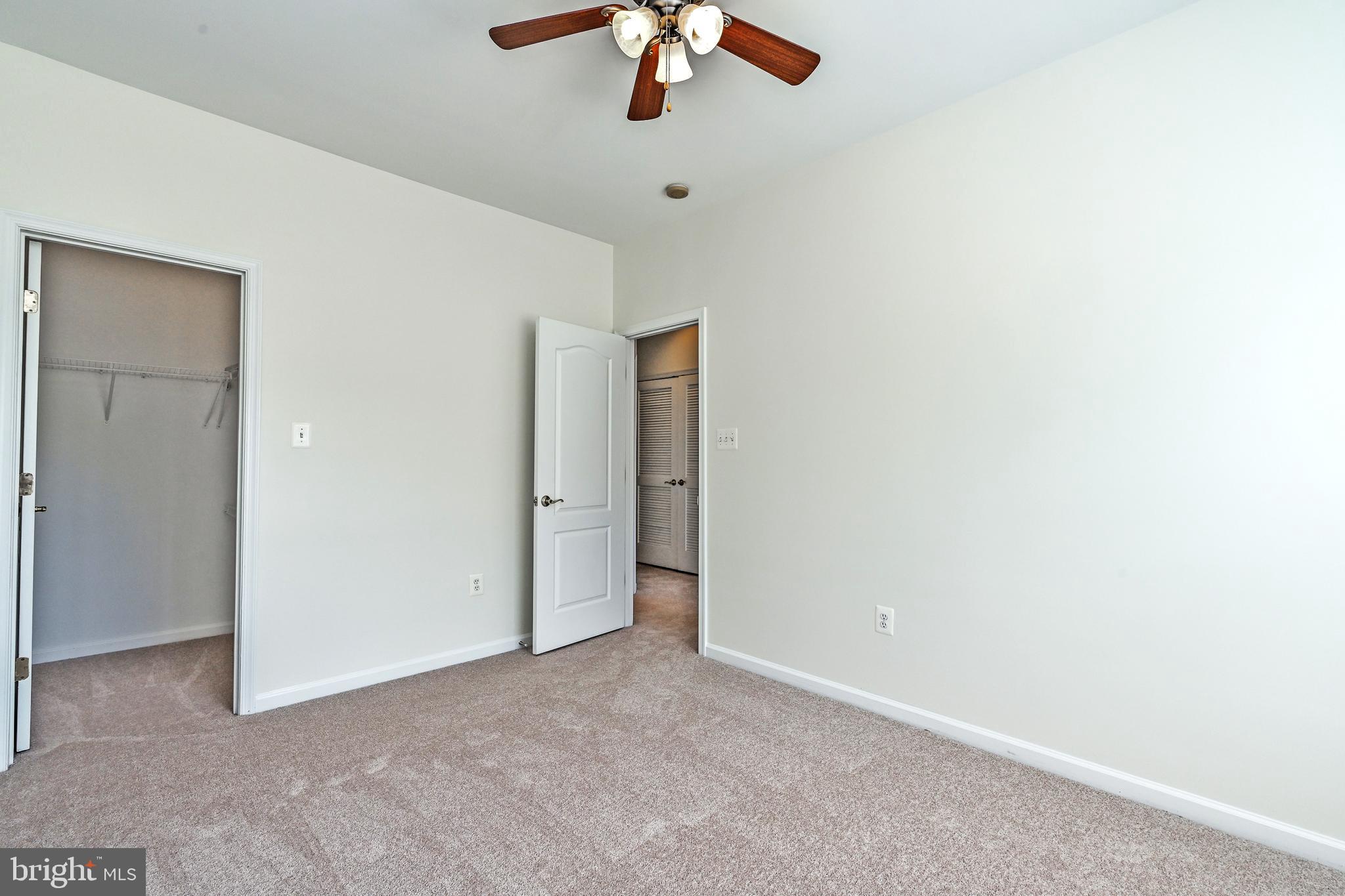 4461 MONMOUTH ST