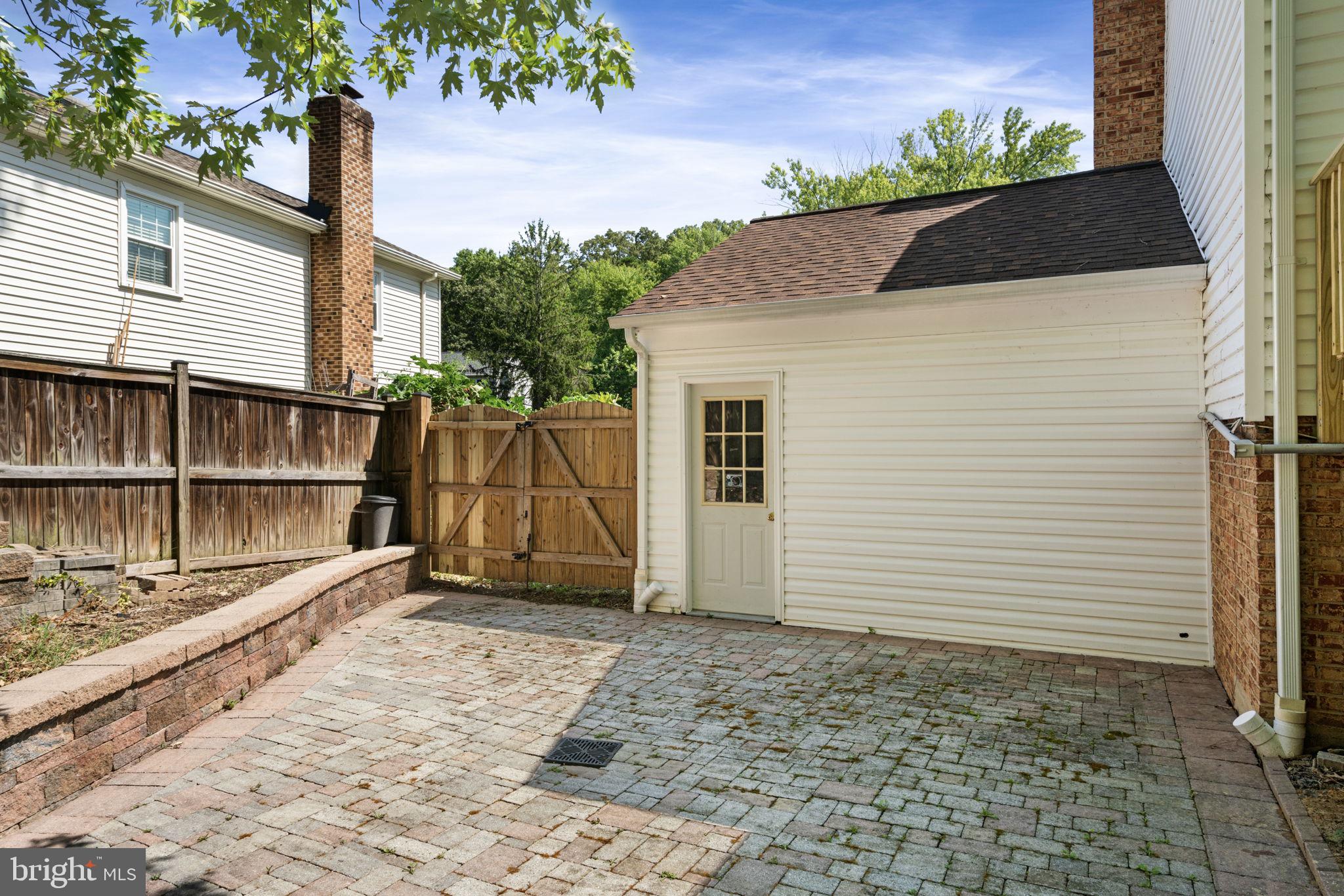 10905 Paynes Church Dr