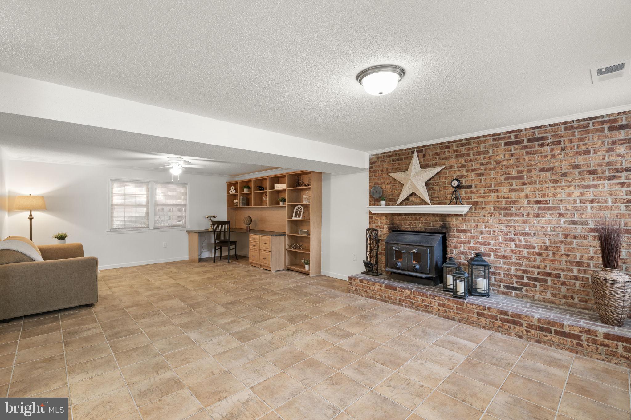10905 Paynes Church Dr