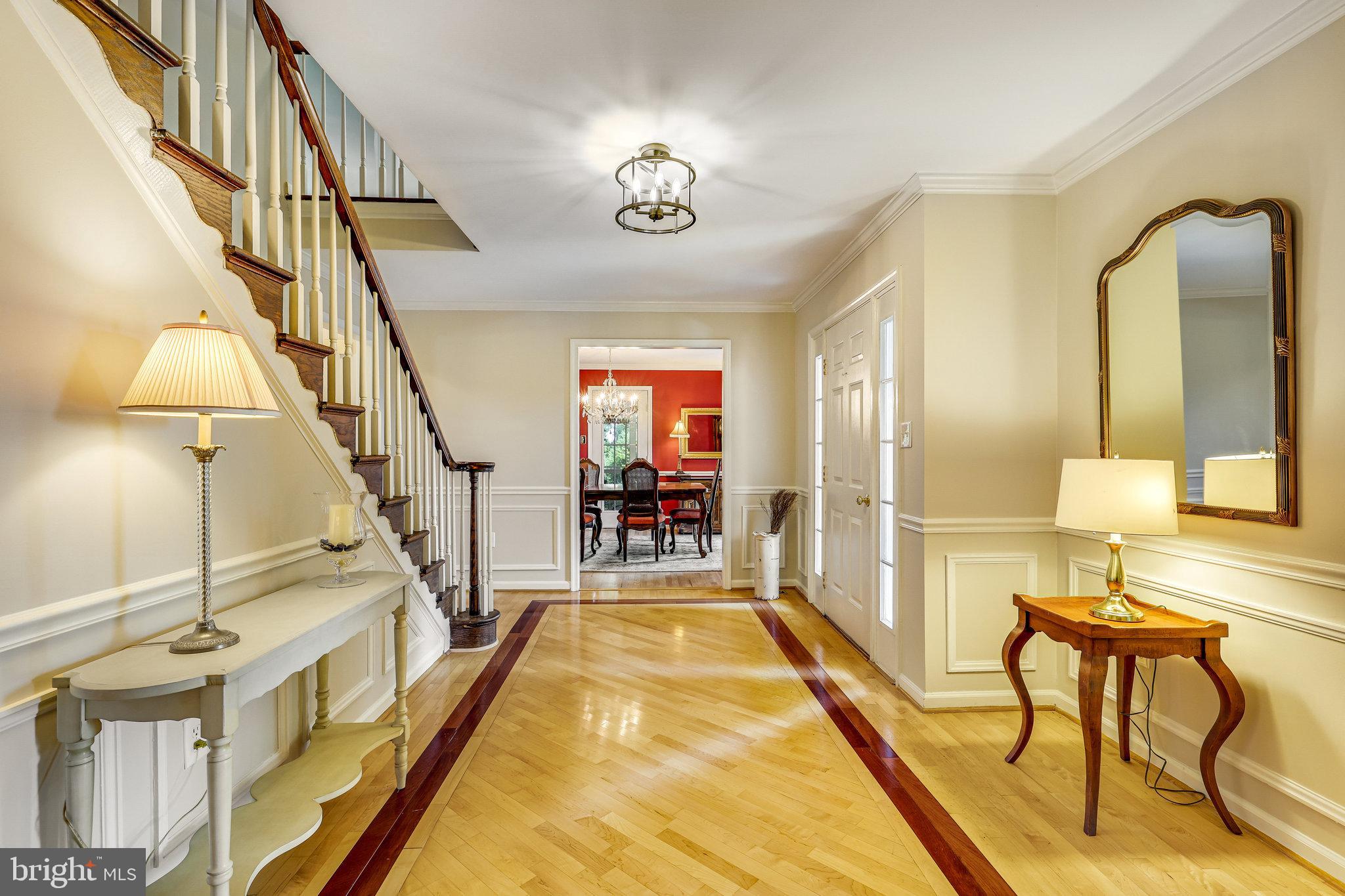 1300 Meadow Glen Dr