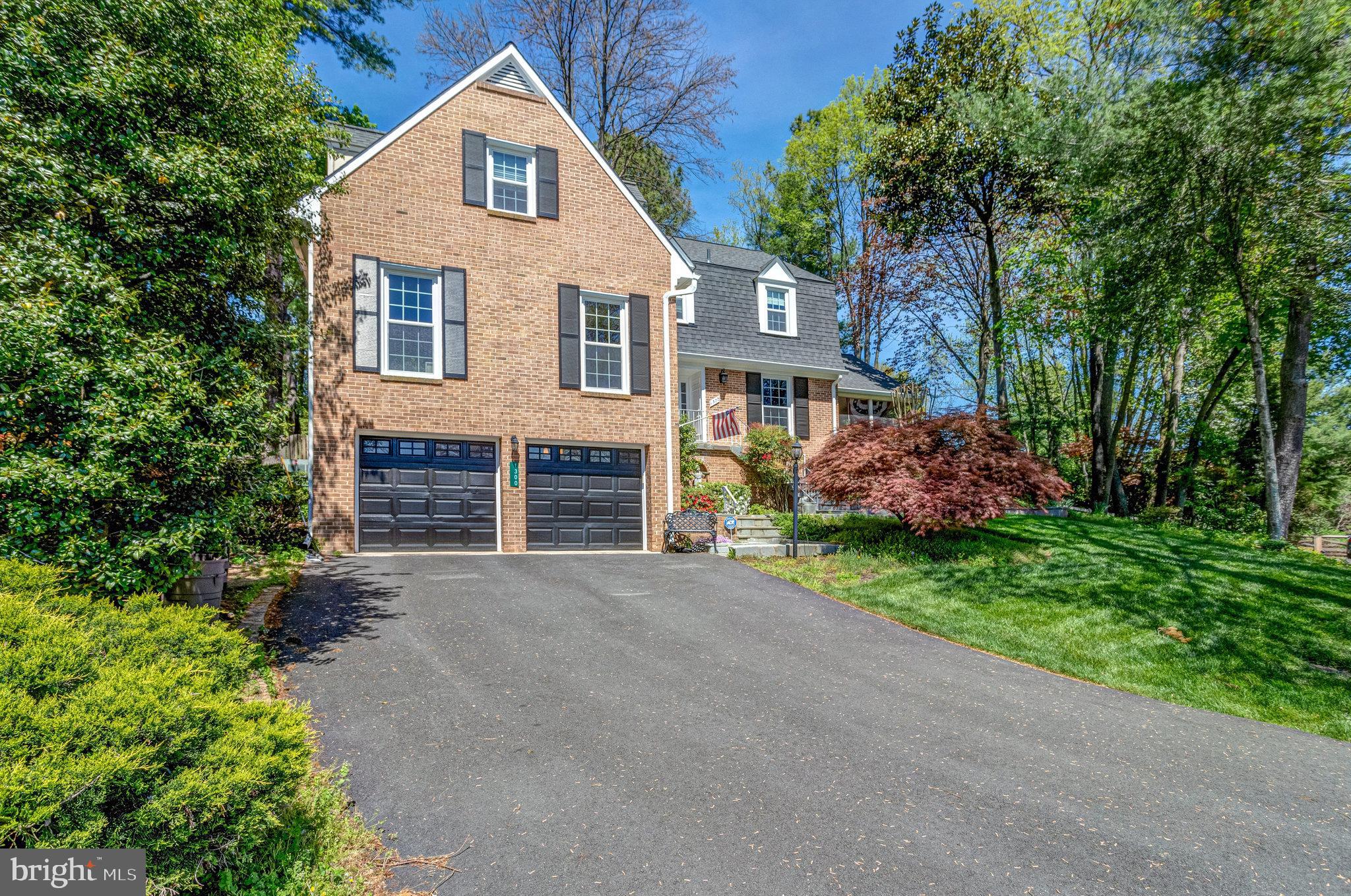 1300 Meadow Glen Dr
