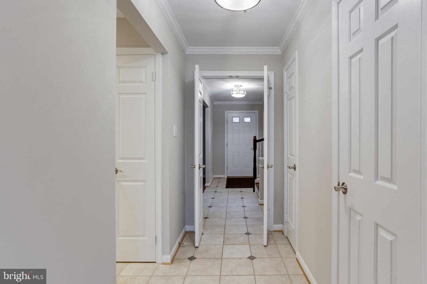 2313 MCGREGOR CT