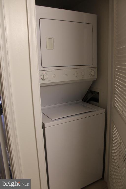 11800 SUNSET HILLS RD #509