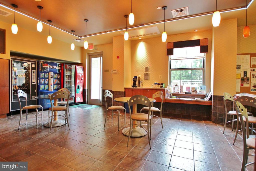 11800 SUNSET HILLS RD #509